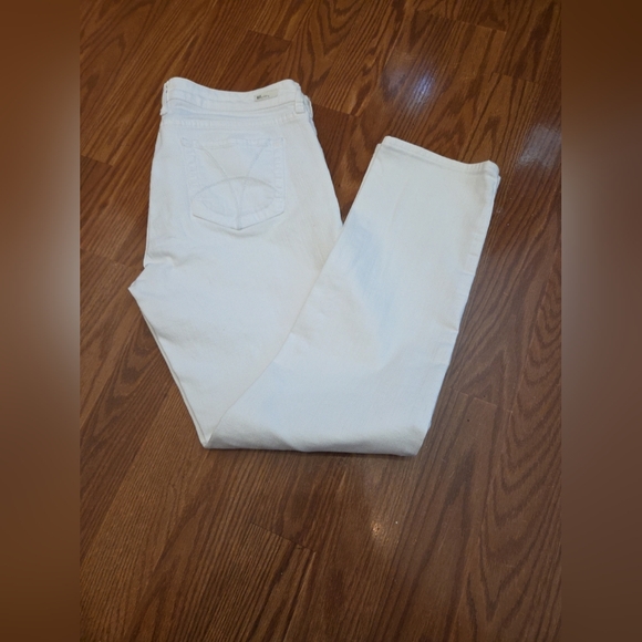 Kut from the Kloth Denim - White Nwot Kut From The Kloth  Catherine Boyfriends Jeans Size 10‎